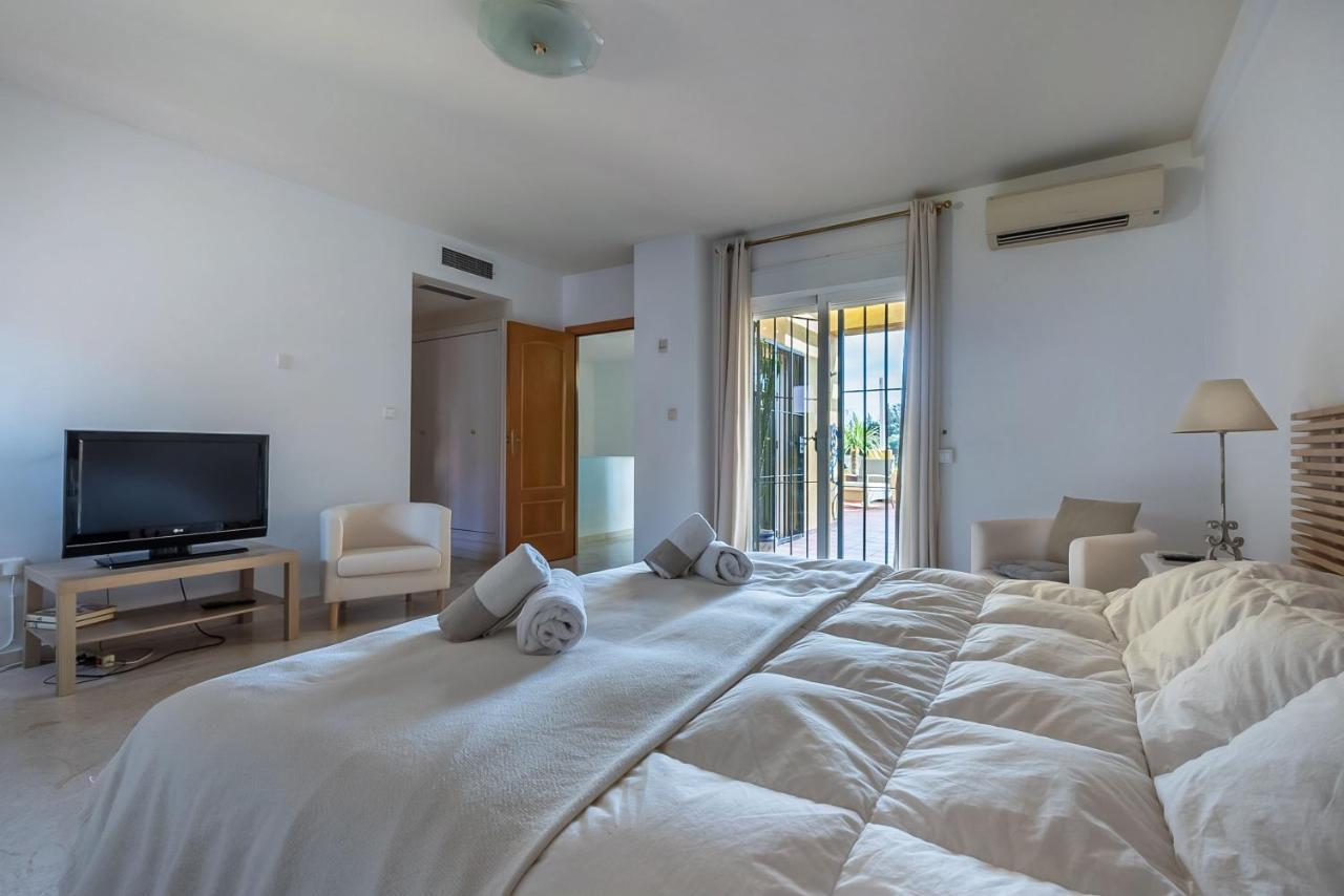 Apartamento Duplex Los Cartujanos I Марбелья Экстерьер фото